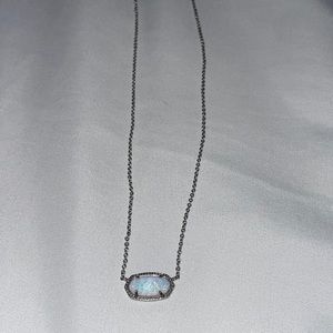 Kendra Scott Elisa necklace